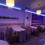 Central Apartment ルートラキ