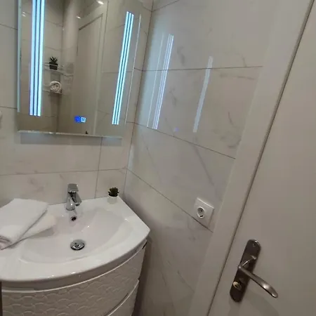 Central Apartment